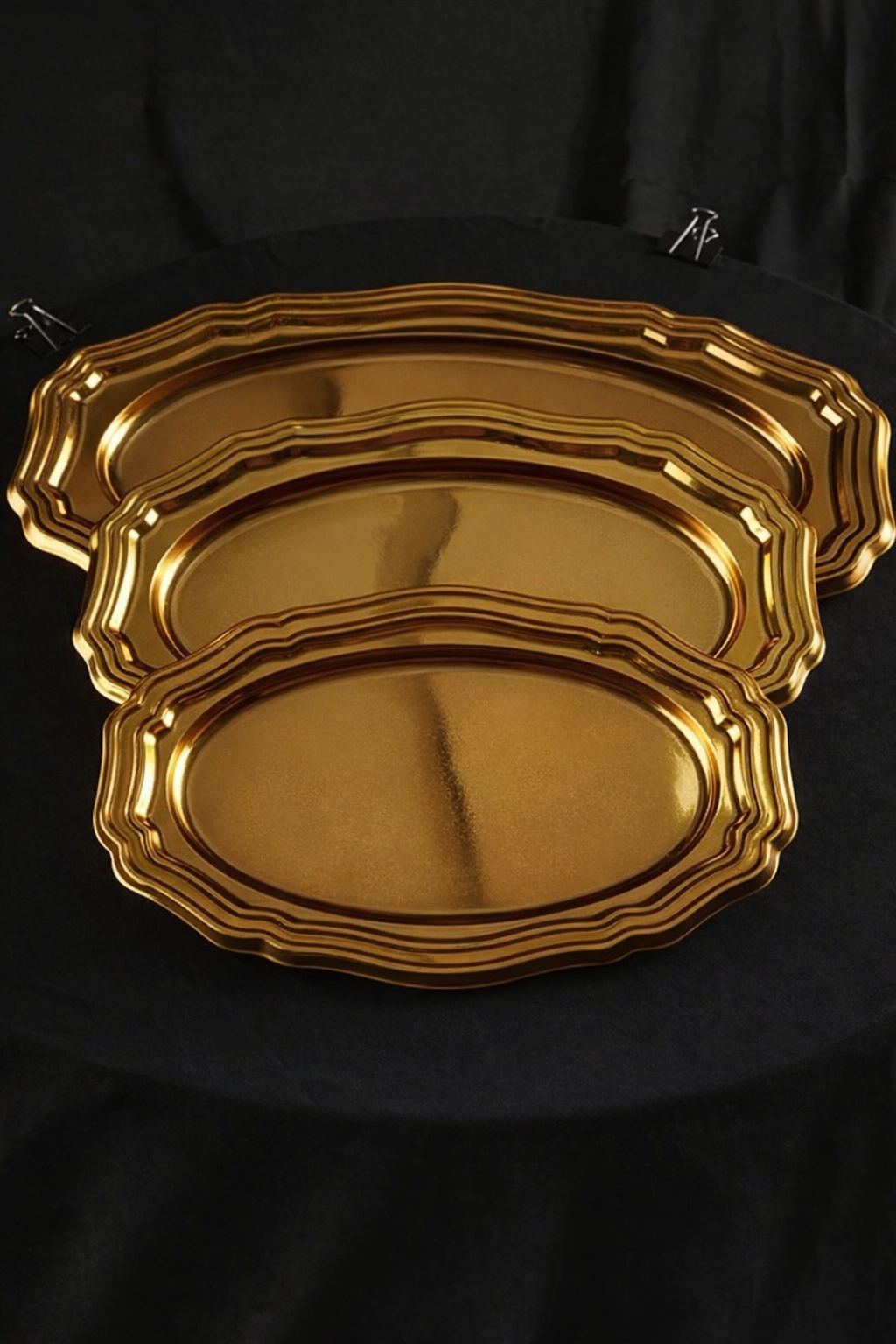 gold ovel tray