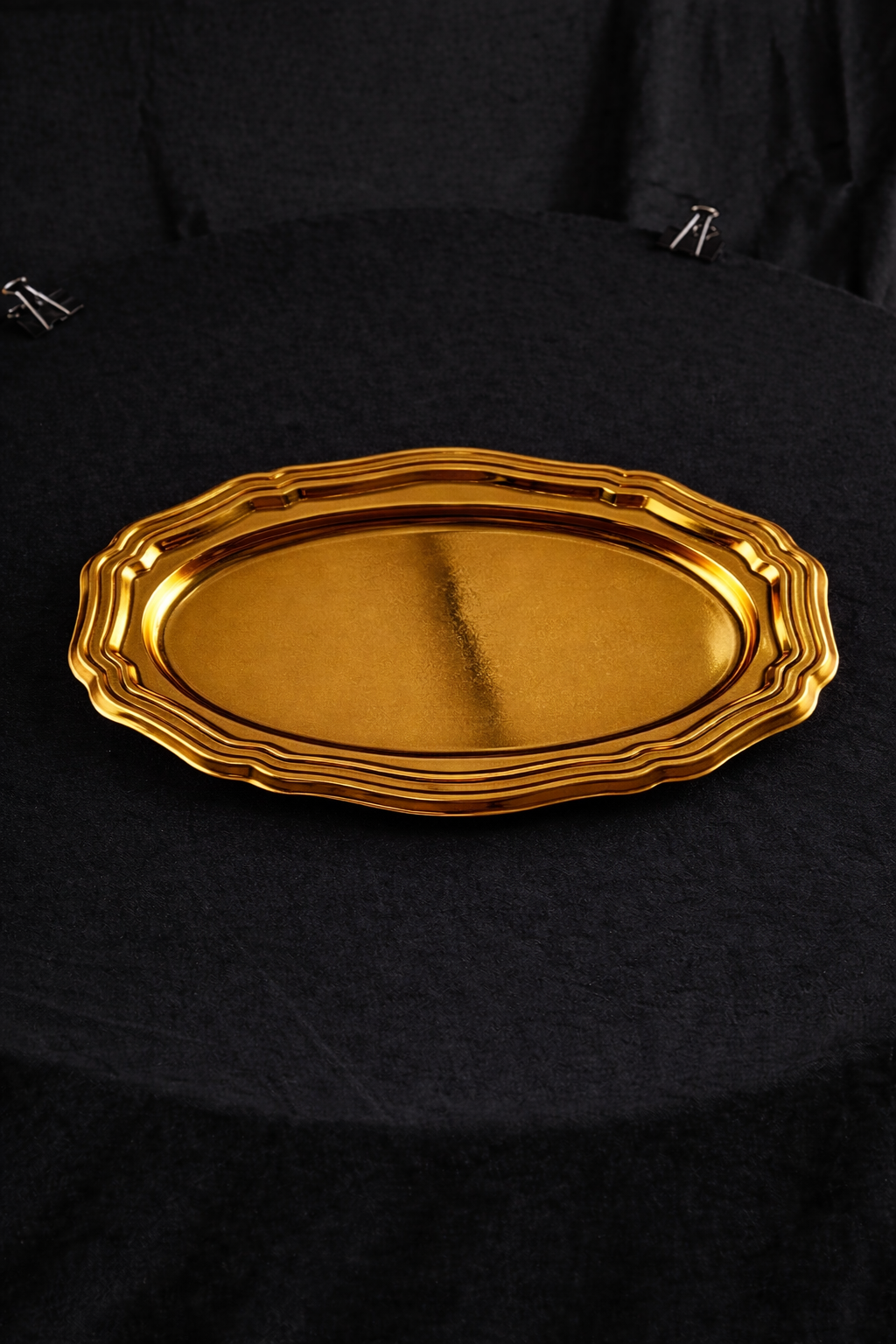 gold ovel tray